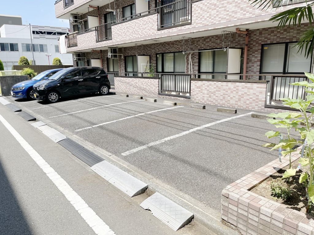駐車場　★お部屋探しは株式会社タウンハウジング東京まで★
