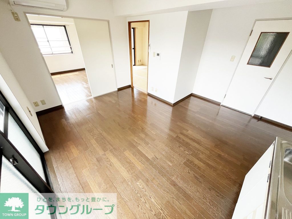 居室・リビング　★お部屋探しは株式会社タウンハウジング東京まで★