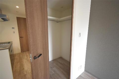 アルカディア茨木末広町　収納　ウォ―クインクローゼット