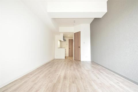 アルカディア茨木末広町　居室・リビング　洋室