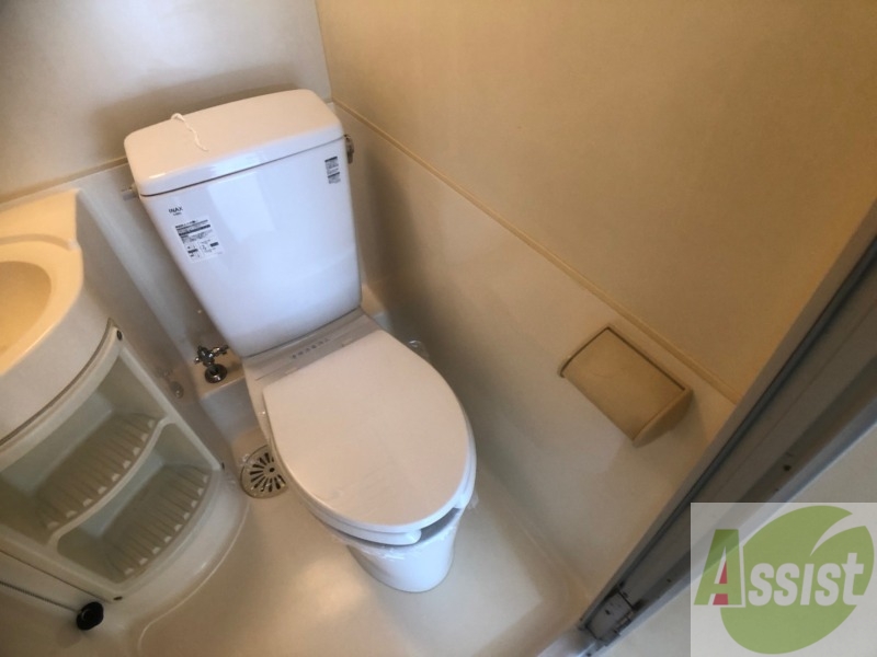 トイレ　こちらはトイレです。清潔感があり、安心して使用できます。