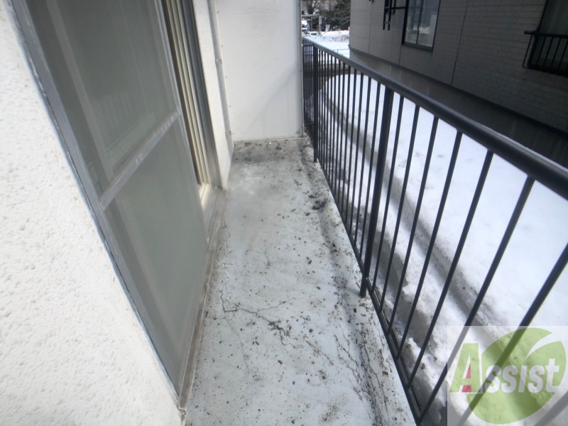 バルコニー　バルコニーです。天気の良い日には外干しができます！