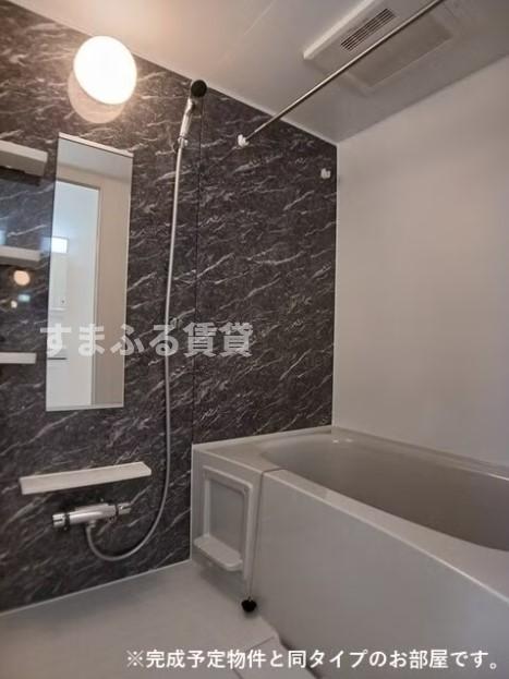 バス・シャワールーム　同仕様　同施工会社　風呂