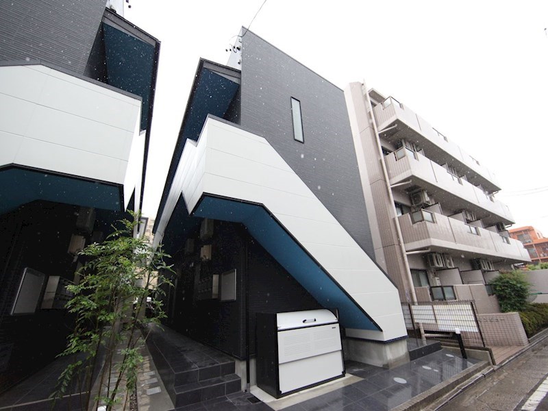 建物外観　外観　デザイナーズ　光インターネット無料