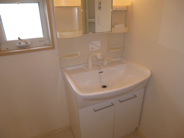 洗面設備　洗髪洗面化粧台