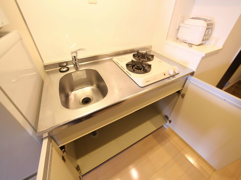 キッチン　システムキッチン（ガス2口コンロ付）