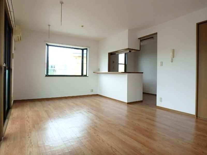 居室・リビング　図面と現状に相違がある場合には現状を優先