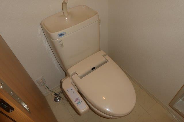 トイレ　ウォシュレット