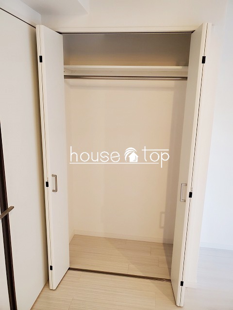 収納　衣類など収納可能