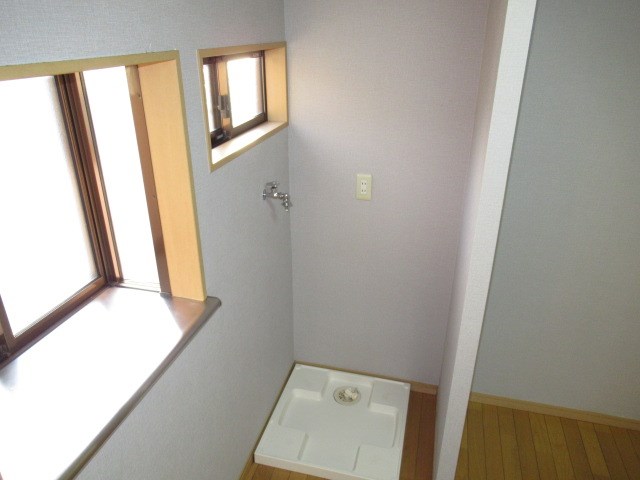 その他　洗濯機置場