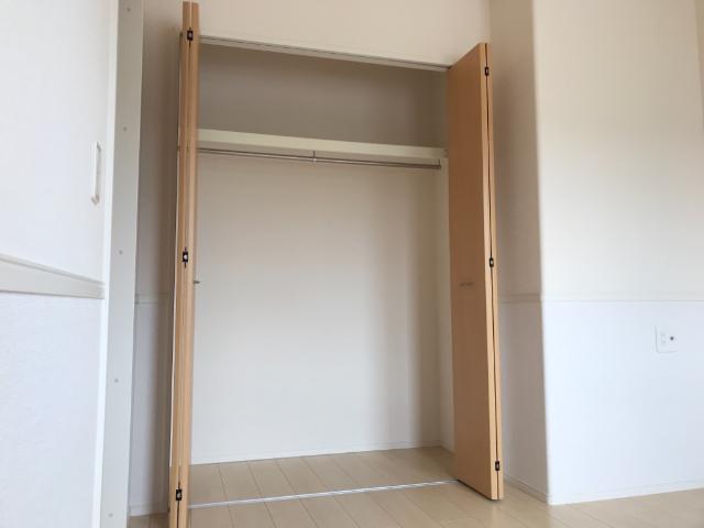 収納　クローゼット