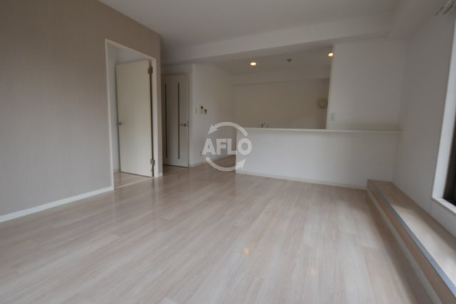 居室・リビング　クラウディア野江　リビング