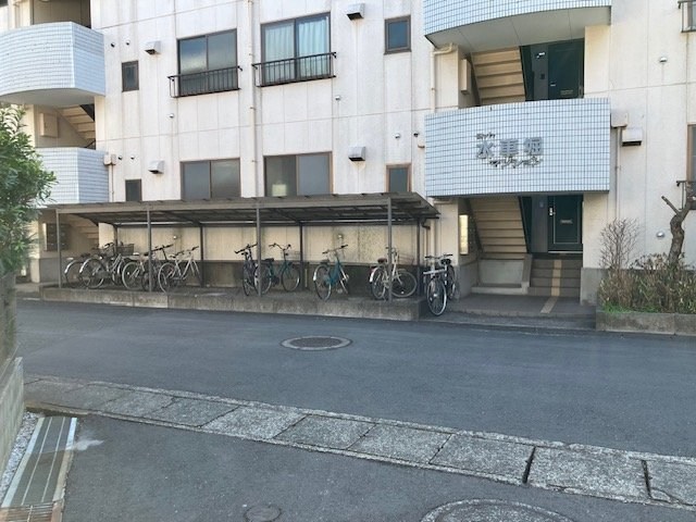 その他共有部分　屋根付き駐輪場