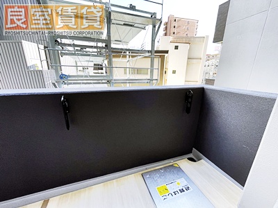 バルコニー　※同仕様の間取り写真を使用。現状優先。