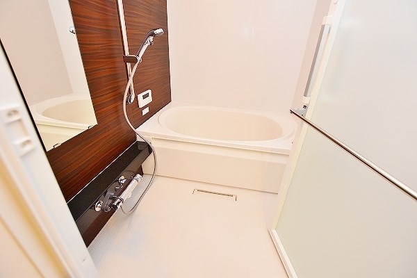 バス・シャワールーム　★浴室★