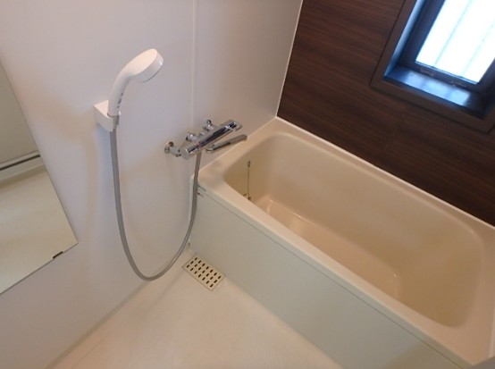 バス・シャワールーム　お風呂です。