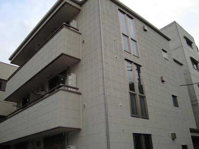 建物外観　?