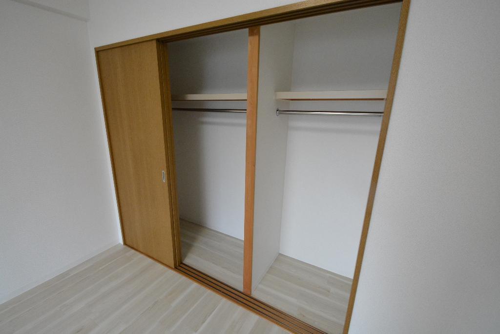 収納　クローゼット