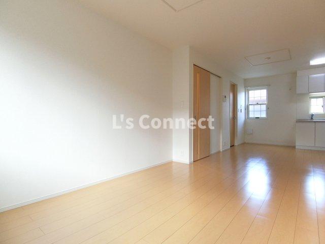 その他部屋・スペース　居室と寝室を分けて生活できます。