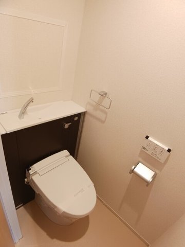 トイレ　コンパクトで使いやすいトイレです