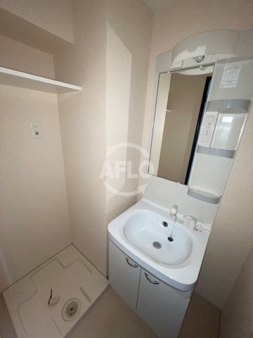 洗面設備　Luxe田辺　洗面所