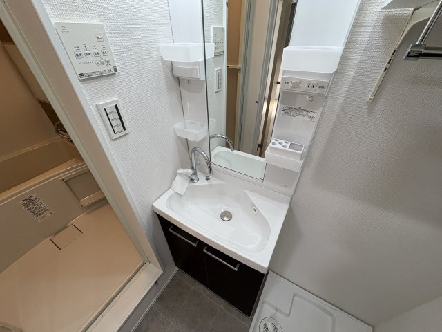 洗面設備　※同施工会社の類似参考写真