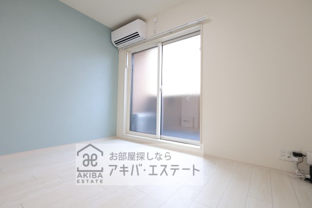 居室・リビング　同一仕様写真