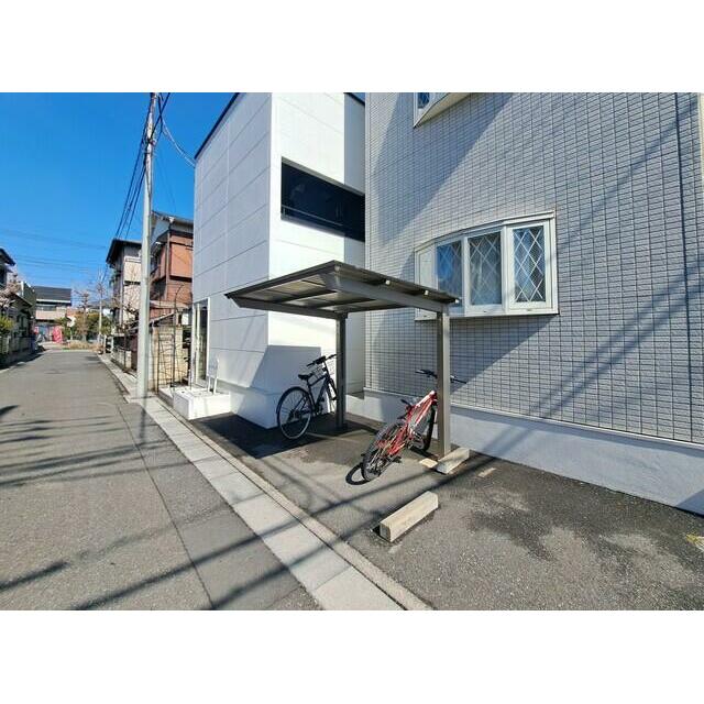 その他共有部分　屋根付き駐輪場