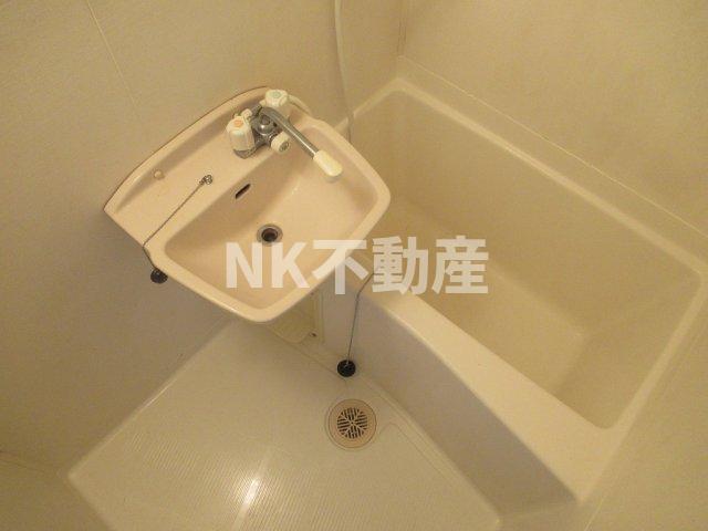 バス・シャワールーム　きれいなお風呂です