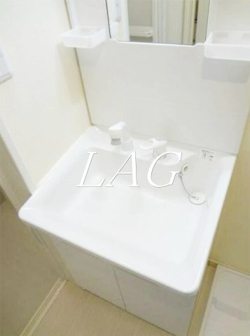 洗面設備　独立洗面台です。