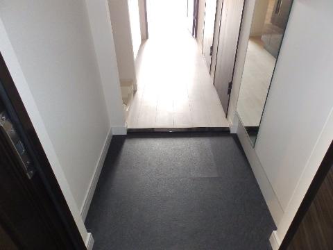 玄関　玄関（イメージ）