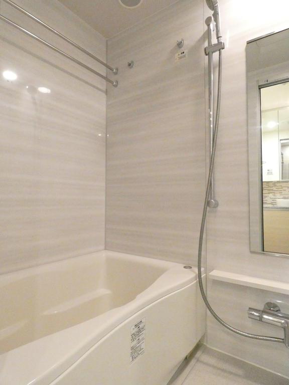 バス・シャワールーム　バス※別部屋参考写真