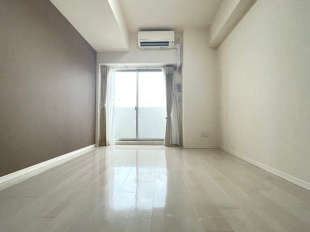 居室・リビング　詳細は、RISUMO江坂本店→06-6155-7137まで♪