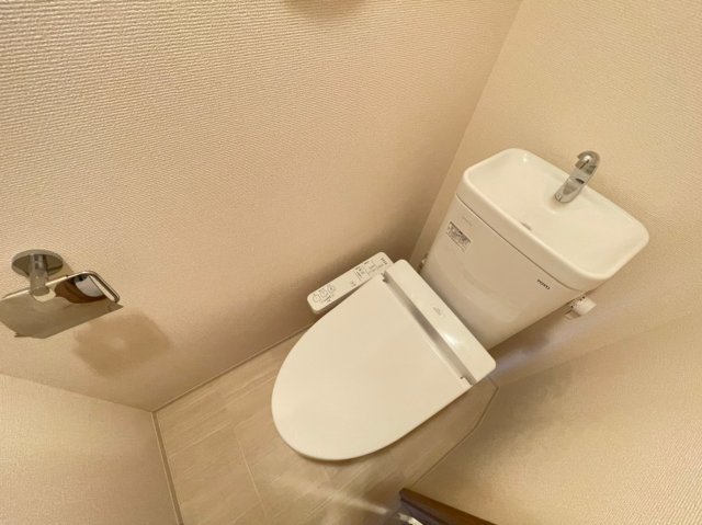 トイレ　詳細は、RISUMO江坂本店→06-6155-7137まで♪