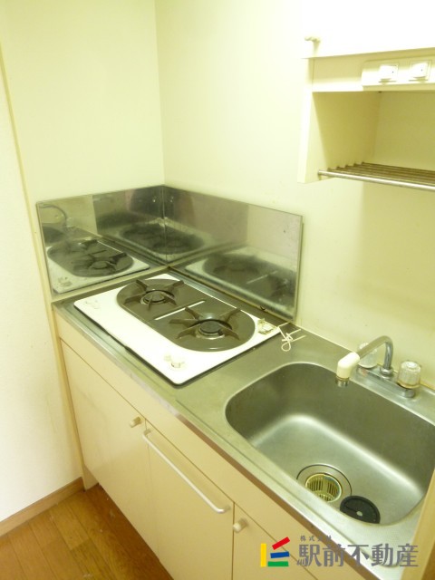 キッチン　※同タイプ別部屋