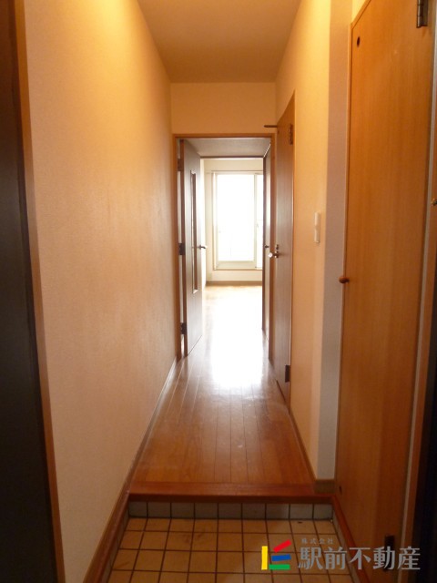 玄関　※同タイプ別部屋