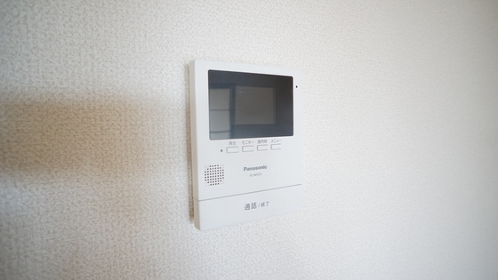 セキュリティ　収納