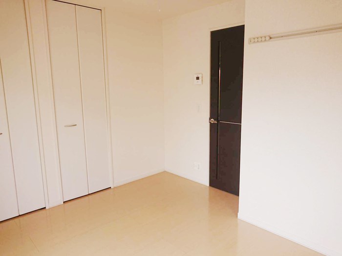 居室・リビング　6.5帖のフローリングのお部屋です☆