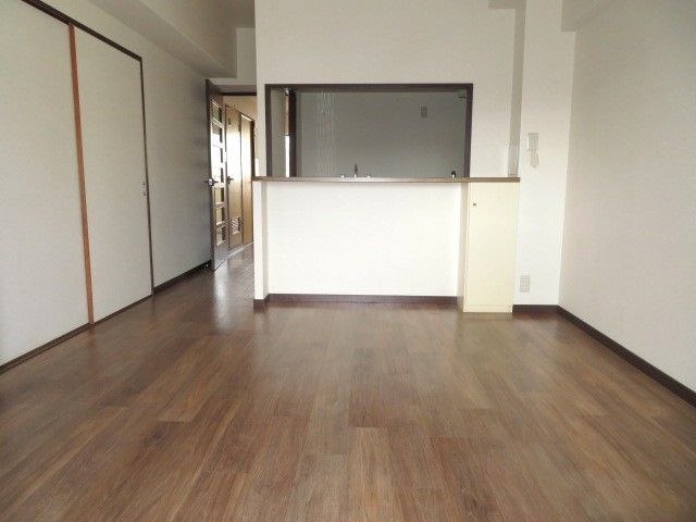 居室・リビング　【リビングダイニング】リビング（同タイプの別部屋の写真です）