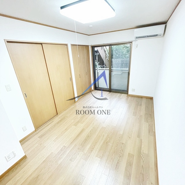 居室・リビング　洋室のお部屋です。