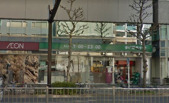 スーパー　まいばすけっと 新富町駅前店（スーパー）まで181m