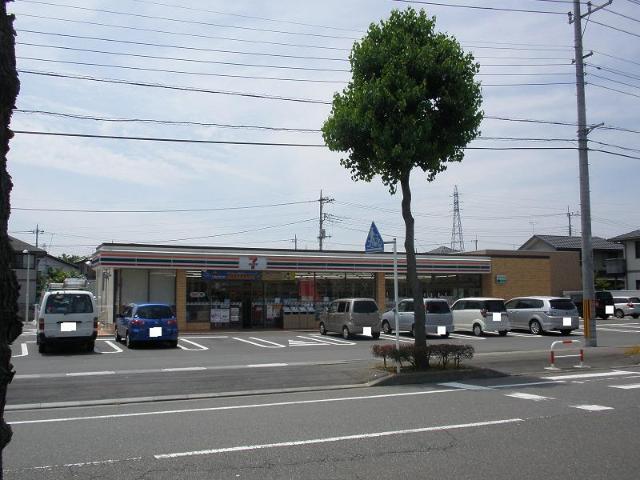 コンビニ　セブンイレブン伊勢崎西部公園前店（コンビニ）まで464m