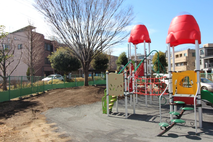 公園　東口中央公園（公園）まで410m