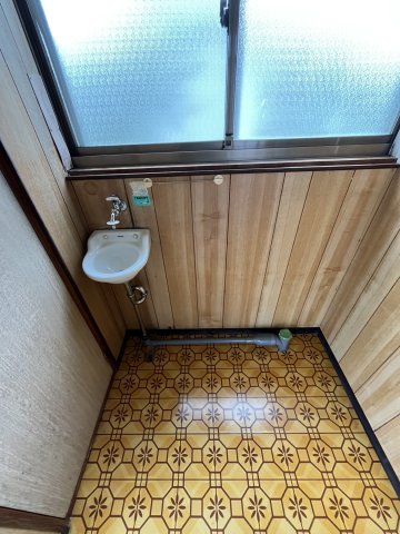 その他　手洗い・　洗濯置き場