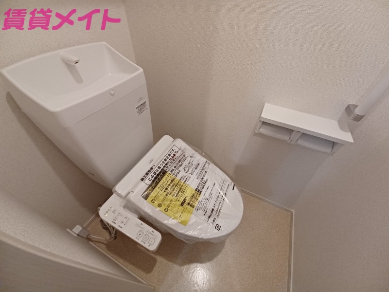 トイレ　同型画像参考