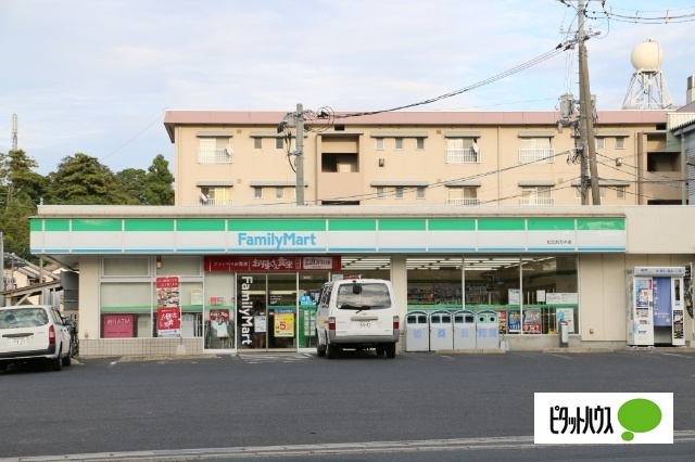 コンビニ　ファミリーマート浜乃木一丁目店（コンビニ）まで334m