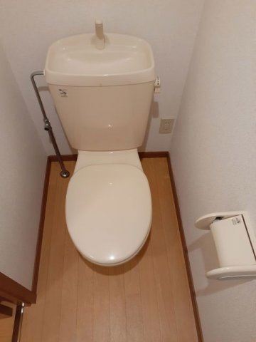 トイレ　シンプルで使いやすいトイレです