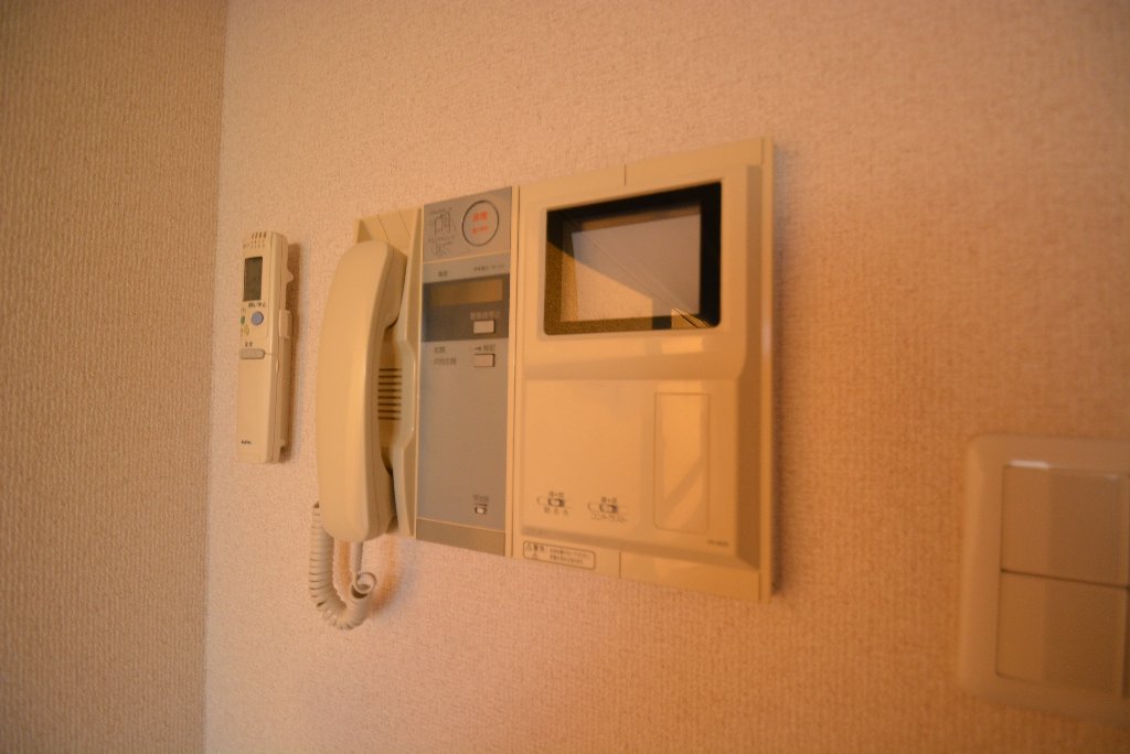 セキュリティ　カメラ付インターホン
