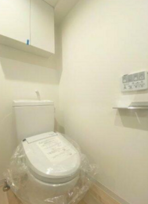 トイレ　※別部屋の参考写真です。