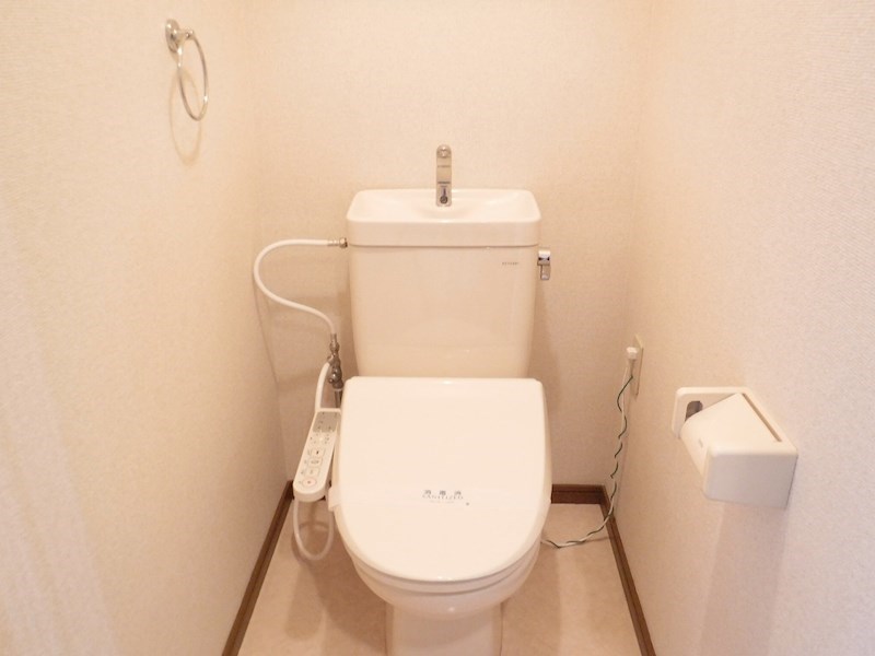 トイレ　別部屋写真